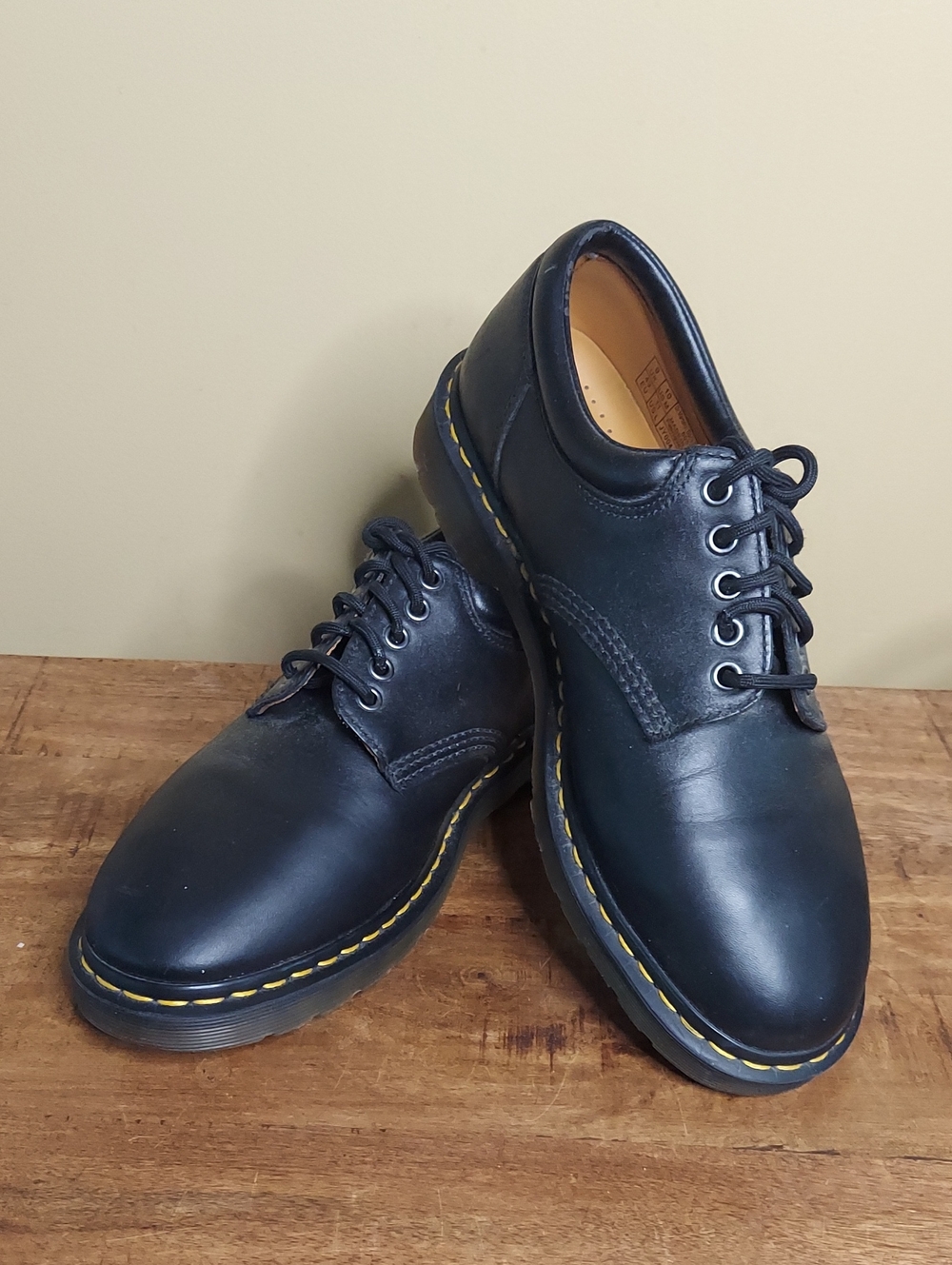 NWOT - Dr. Martens Black Leather 5-Eye Derby Shoes w/Yellow Stitching - Size 10